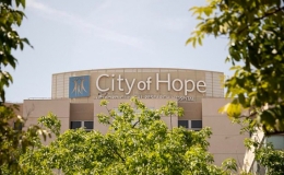 Bệnh nh&acirc;n lớn tuổi nhất được chữa khỏi HIV nhờ cấy tế b&agrave;o gốc