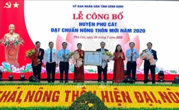 B&igrave;nh Định: C&ocirc;ng bố huyện Ph&ugrave; C&aacute;t đạt chuẩn n&ocirc;ng th&ocirc;n mới