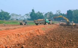 H&agrave; Nội: Hỗ trợ huyện kh&oacute; khăn về đ&iacute;ch n&ocirc;ng th&ocirc;n mới