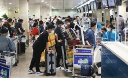 Tạm dừng dịch vụ ưu ti&ecirc;n l&agrave;m thủ tục h&agrave;ng kh&ocirc;ng tại s&acirc;n bay