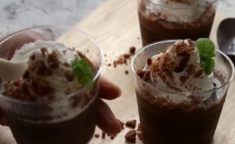 Thạch c&agrave; ph&ecirc; m&aacute;t lạnh cho ng&agrave;y h&egrave;