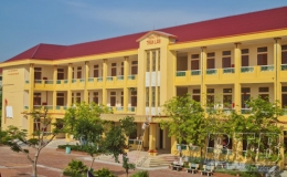 Th&agrave;nh phố: Giải ph&aacute;p giảm sĩ số học sinh