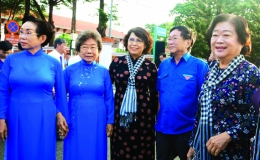 B&agrave;i 4: Một cuộc đời với nhiều cuộc h&agrave;nh tr&igrave;nh&hellip;