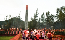 Cả nước tri &acirc;n người c&oacute; c&ocirc;ng với c&aacute;ch mạng