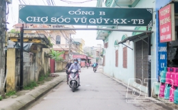 Chơi với Động Trung...