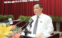 Chung sức, đồng l&ograve;ng, quyết t&acirc;m v&agrave; nỗ lực thực hiện thắng lợi c&aacute;c nhiệm vụ, giải ph&aacute;p ph&aacute;t triển kinh tế - x&atilde; hội, bảo đảm quốc ph&ograve;ng - an ninh để đưa tỉnh ta ng&agrave;y c&agrave;ng ph&aacute;t triển