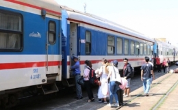 Đưa v&agrave;o khai th&aacute;c 4 ga mới tr&ecirc;n tuyến đường sắt Bắc - Nam