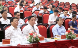 Kỳ họp thứ s&aacute;u, HĐND tỉnh kh&oacute;a XVII tiếp tục phi&ecirc;n thảo luận, chất vấn v&agrave; trả lời chất vấn