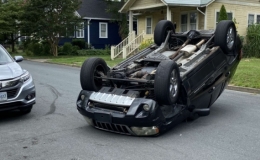 Những nguy&ecirc;n nh&acirc;n khiến &ocirc; t&ocirc; dễ bị lật