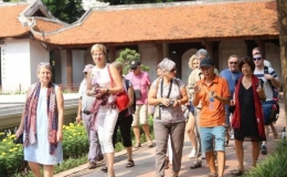 Những thị trường kh&aacute;ch quốc tế đến Việt Nam 6 th&aacute;ng năm 2023 vượt mức trước dịch Covid-19