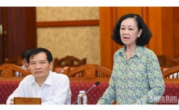 Thường trực Ban B&iacute; thư giao ban c&ocirc;ng t&aacute;c với c&aacute;c ban đảng, đảng ủy, cơ quan, đo&agrave;n thể ở Trung ương