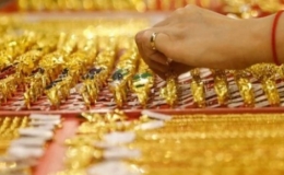 V&agrave;ng giao dịch s&aacute;t mốc 67 triệu đồng/lượng