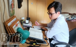 Cậu học tr&ograve; nghị lực v&agrave; h&agrave;nh tr&igrave;nh &ldquo;thủ khoa k&eacute;p&rdquo; 