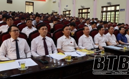 Kiến Xương tổ chức kỳ họp thứ t&aacute;m, HĐND huyện kh&oacute;a XX