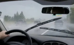 Những kỹ năng l&aacute;i xe an to&agrave;n m&ugrave;a mưa b&atilde;o