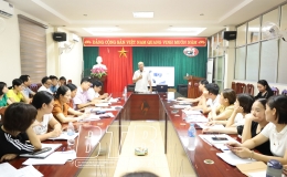  Tập huấn cập nhật, hướng dẫn gi&aacute;m s&aacute;t v&agrave; xử l&yacute; c&aacute;c bệnh truyền nhiễm