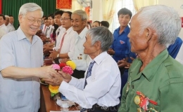 T&igrave;nh cảm đặc biệt của người d&acirc;n c&aacute;c địa phương với Tổng B&iacute; thư Nguyễn Ph&uacute; Trọng