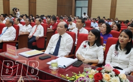 Vũ Thư tổ chức kỳ họp thứ t&aacute;m, HĐND huyện kh&oacute;a XX