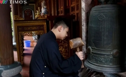 C&aacute;c ch&ugrave;a tr&ecirc;n cả nước đồng loạt cử 3 hồi chu&ocirc;ng, trống B&aacute;t nh&atilde;