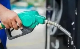 Gi&aacute; xăng đồng loạt giảm
