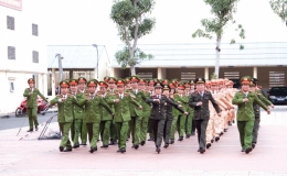 C&ocirc;ng an huyện Đ&ocirc;ng Hưng học tập, l&agrave;m theo tư tưởng, đạo đức, phong c&aacute;ch Hồ Ch&iacute; Minh