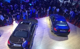 &Ocirc;t&ocirc; giảm gi&aacute; cả trăm triệu, thị trường vẫn tụt dốc