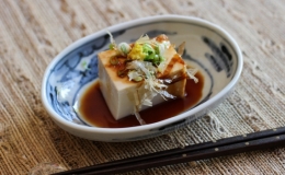 Điểm danh những m&oacute;n ngon l&agrave;m từ đậu phụ tr&ecirc;n thế giới 