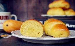 C&ocirc;ng thức l&agrave;m b&aacute;nh m&igrave; xo&agrave;i 