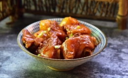 M&oacute;n ch&acirc;n gi&ograve; om khoai t&acirc;y