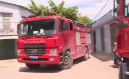 Những chuyến xe đưa nước về v&ugrave;ng hạn