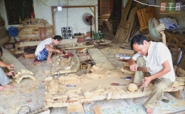 Vốn vay ưu đ&atilde;i gi&uacute;p hộ ngh&egrave;o tho&aacute;t ngh&egrave;o