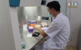  6 người đi c&ugrave;ng chuyến bay với bệnh nh&acirc;n 751 đ&atilde; c&oacute; kết quả x&eacute;t nghiệm &acirc;m t&iacute;nh lần 1