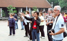 Doanh nghiệp du lịch kh&oacute; khăn trong bối cảnh dịch