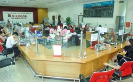 Ng&acirc;n h&agrave;ng Nh&agrave; nước tiếp tục giảm một loạt l&atilde;i suất điều h&agrave;nh