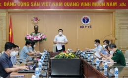 Bộ Y tế sẽ điều chuyển vaccine Covid-19 ở địa phương ti&ecirc;m chậm