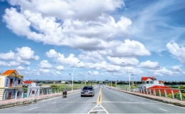 Th&aacute;i B&igrave;nh cơ đồ rộng 