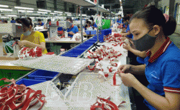 Th&agrave;nh phố: Thu ng&acirc;n s&aacute;ch ước thực hiện 327 tỷ đồng