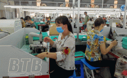 Vũ Thư: C&ocirc;ng đo&agrave;n đồng h&agrave;nh c&ugrave;ng doanh nghiệp ph&ograve;ng, chống dịch