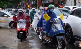 Dự b&aacute;o thời tiết 13.8: Miền Bắc mưa v&agrave;o s&aacute;ng v&agrave; đ&ecirc;m, ng&agrave;y nắng gi&aacute;n đoạn