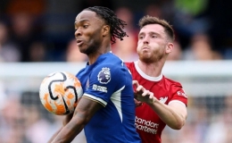 H&agrave;ng c&ocirc;ng phung ph&iacute; cơ hội, Chelsea ho&agrave; Liverpool