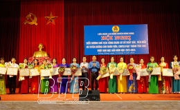  Đ&ocirc;ng Hưng: Biểu dương 35 chủ tịch c&ocirc;ng đo&agrave;n cơ sở ti&ecirc;u biểu, xuất sắc