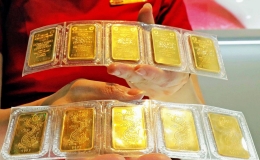 Gi&aacute; v&agrave;ng giảm 200.000 đồng/lượng, gi&aacute; USD đi l&ecirc;n