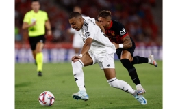 Mbappe tịt ng&ograve;i trận ra mắt La Liga