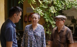 Phim &ldquo;Hoa sữa về trong gi&oacute;&rdquo; - chuyện dung dị về người H&agrave; Nội giữa l&ograve;ng phố