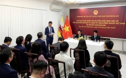 Ph&oacute; Chủ tịch Quốc hội Nguyễn Khắc Định thăm Đại sứ qu&aacute;n, gặp gỡ kiều b&agrave;o, lưu học sinh tại Brunei