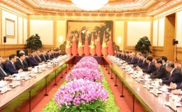 Tổng B&iacute; thư, Chủ tịch nước T&ocirc; L&acirc;m hội đ&agrave;m với Tổng B&iacute; thư, Chủ tịch nước Trung Quốc Tập Cận B&igrave;nh
