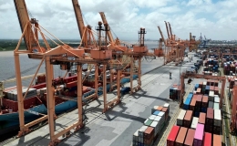 Tổng kim ngạch xuất, nhập khẩu h&agrave;ng h&oacute;a đạt 439,88 tỷ USD