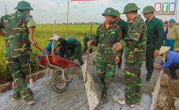 G&oacute;p &ldquo;gạch hồng&rdquo;  x&acirc;y dựng qu&ecirc; hương