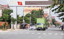 Thị trấn Hưng H&agrave;: Kh&ocirc;ng để người d&acirc;n dựng rạp dưới l&ograve;ng đường