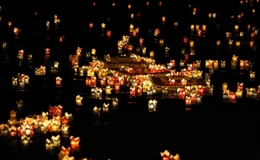 Kh&ocirc;ng d&ugrave;ng nhựa trong lễ hội hoa đăng